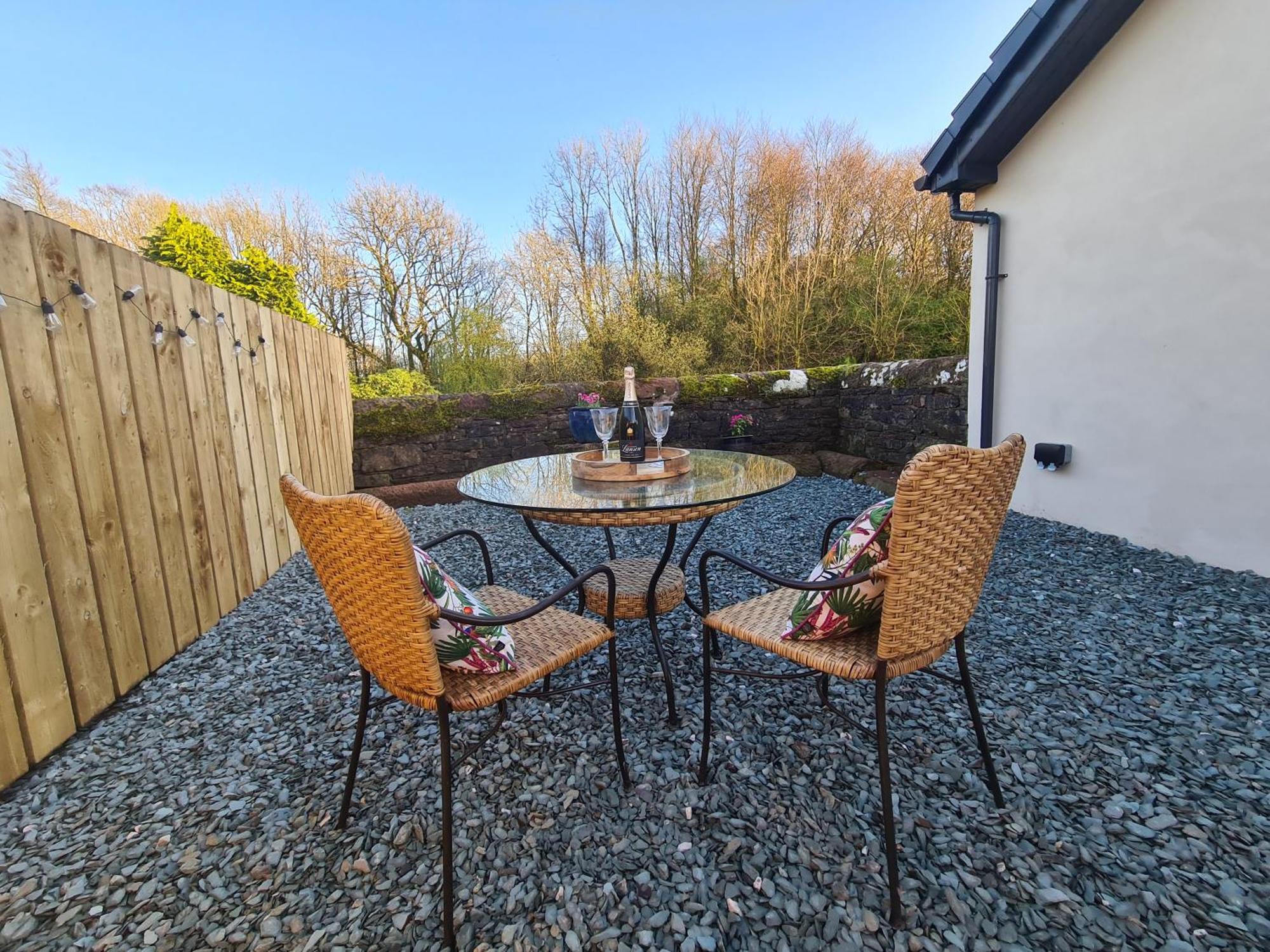 The Nest By Blake View Holidays, A Peaceful Boutique Retreat, 3 Miles From Ennerdale- Small Twin Or King Bed Available Rowrah Extérieur photo